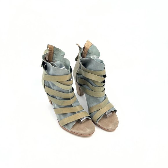 Mjus Straps  Second Skin Leather Sandals - Picture 1 of 10